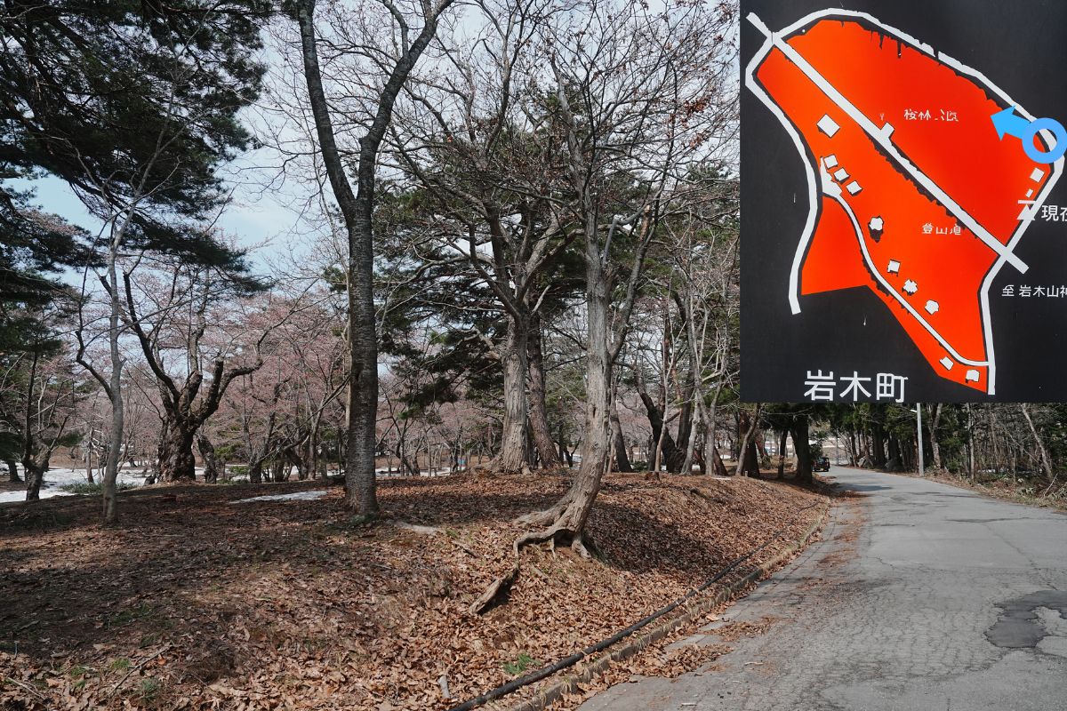 岩木山桜林公園キャンプ場　下側サイト解説３