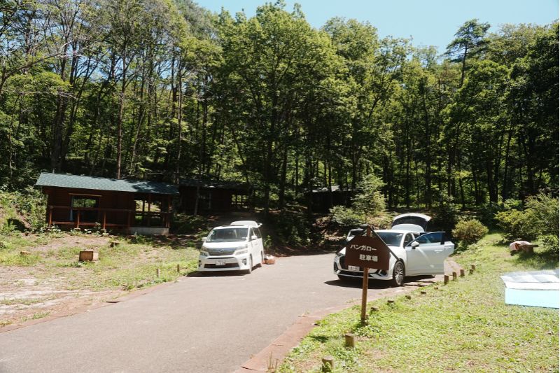 田沢湖キャンプ場・バンガロー駐車場