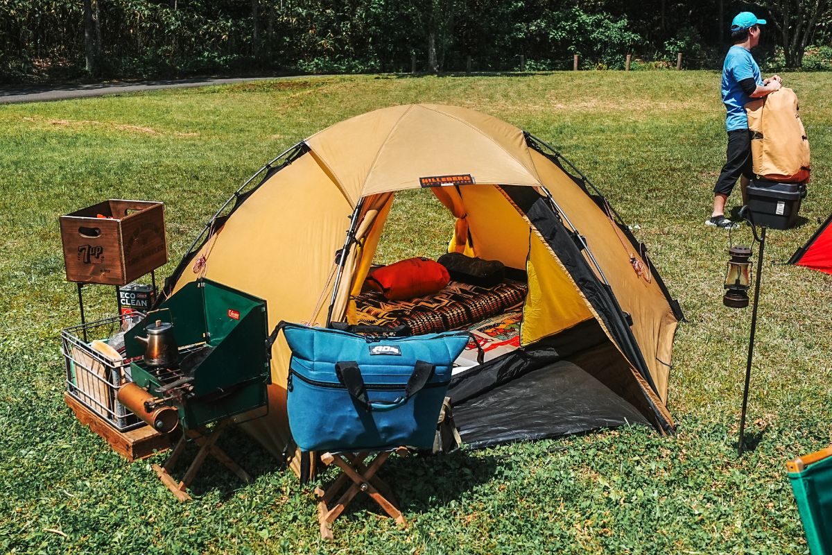 ヒルバーグ スタイカ 旧サンド 秋田県立中央公園 THE CAMP