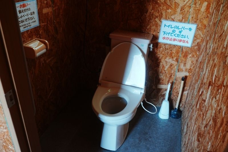 北海道・星に手の届く丘キャンプ場 トイレ1