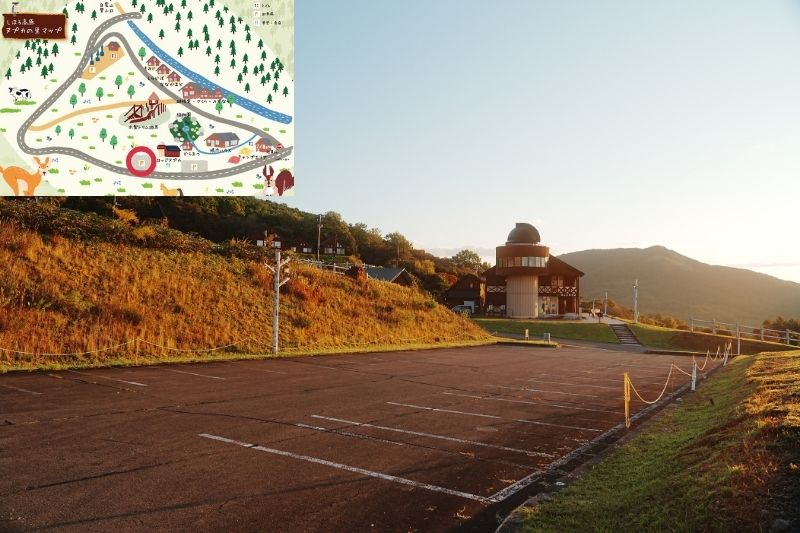 北海道・士幌高原ヌプカの里キャンプ場 第1駐車場 ロッジ横
