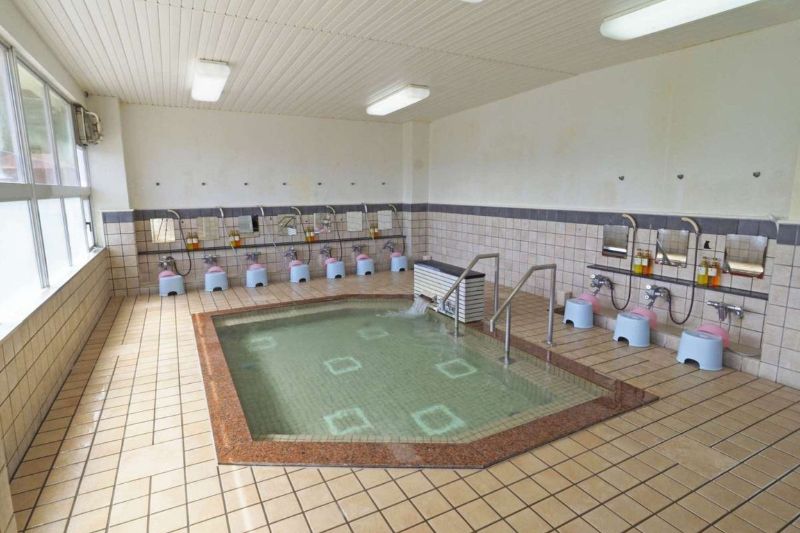 かなやま湖保養センター 温泉