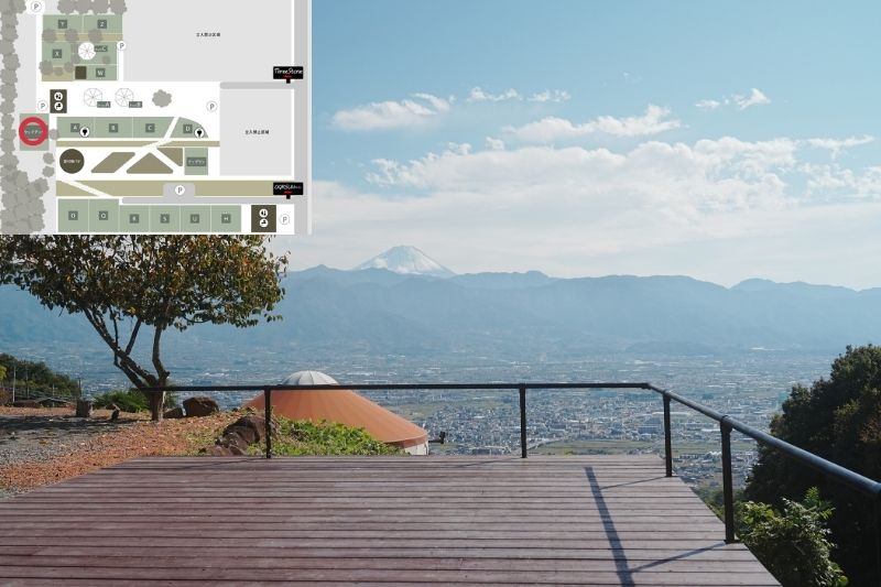 スリーストーンキャンプ場　ウッドデッキサイト　解説