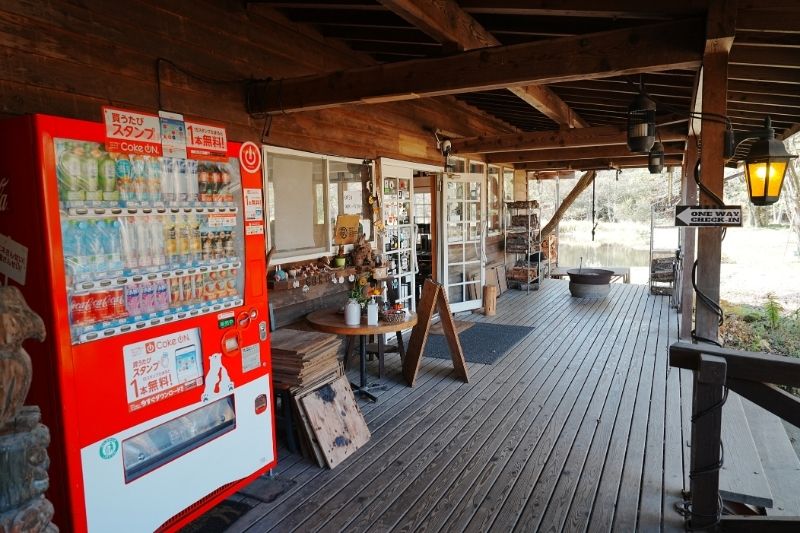 五光牧場オートキャンプ場 受付棟 外観 (3)