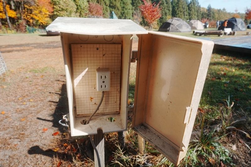 backyard camp　サイト解説　電源