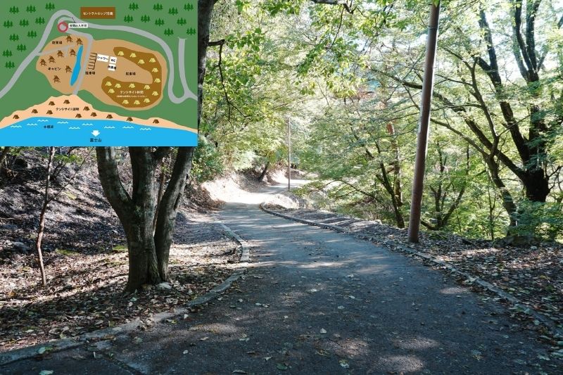 浩庵キャンプ場　出入り　道路１