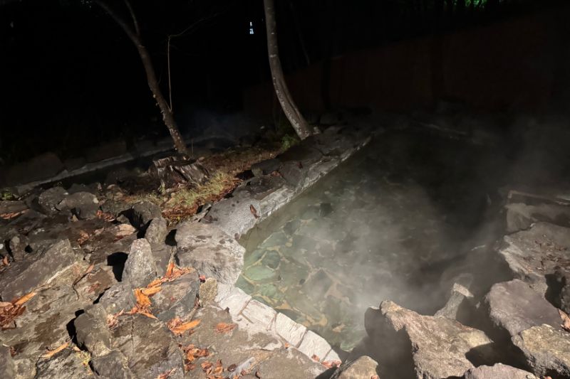 とことん山キャンプ場　露天風呂２