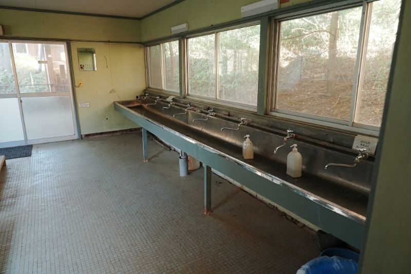 五光牧場オートキャンプ場 宿舎横 手洗場