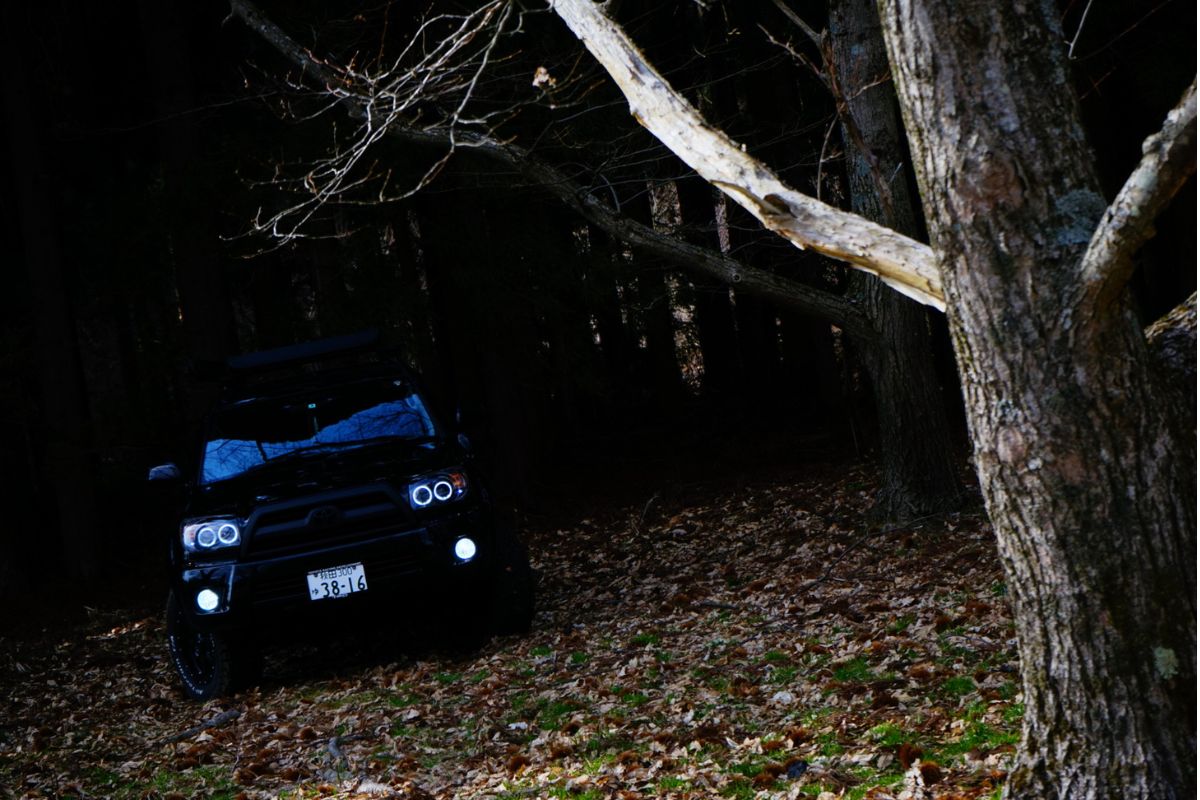 SASA SONYα7　撮影例４　ハイラックスサーフ