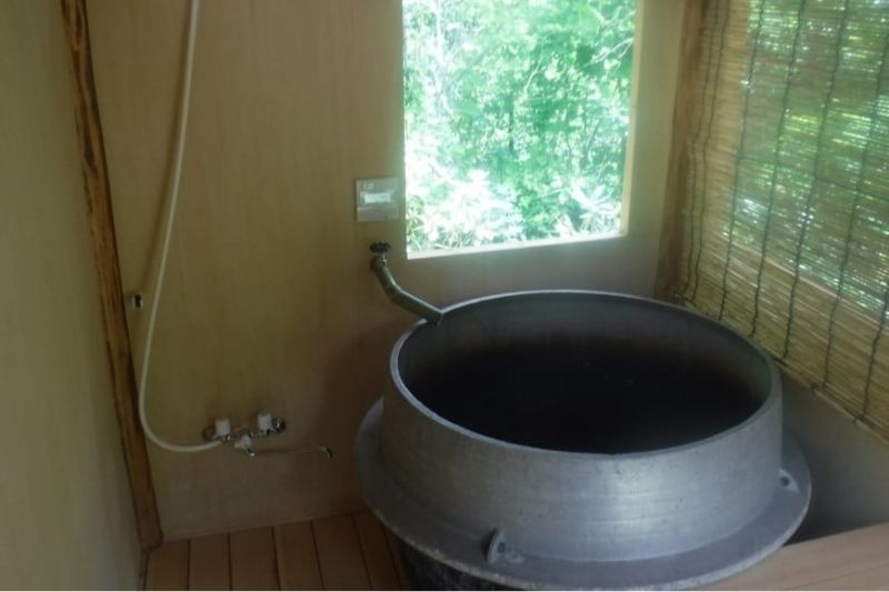 STONE VILLAGE(ストーンヴィレッジ) プレミアムサイトB 解説4 釜風呂