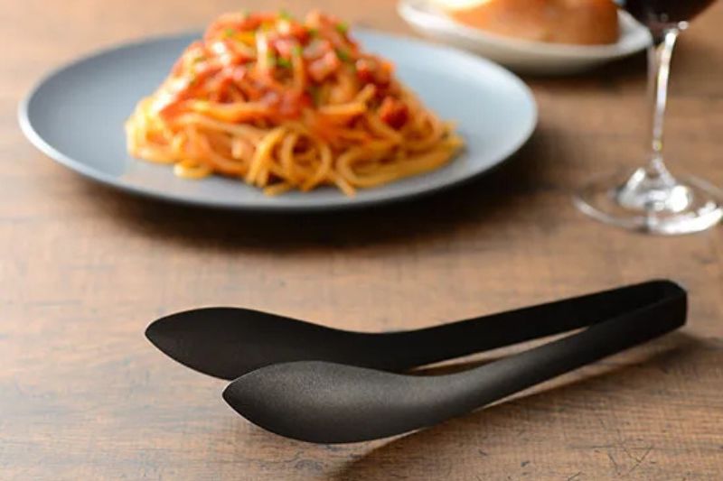 おしゃれ　トング　例　レイエ　もりつけ