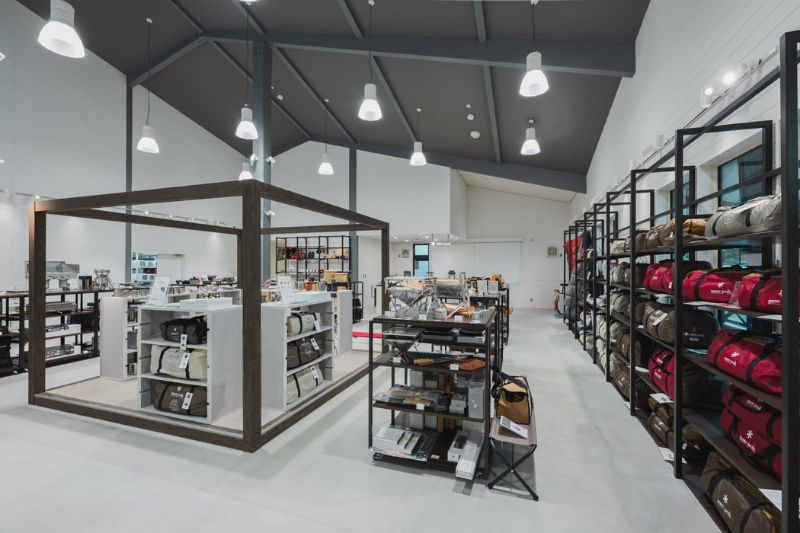 Snow Peak 陸前高田キャンプフィールド　直営店　売店