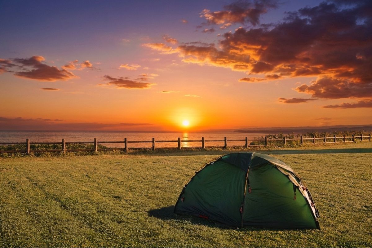 北海道　とままえ夕陽ヶ丘オートキャンプ場　夕陽　アイキャッチ　ヒルバーグ　ソウロ