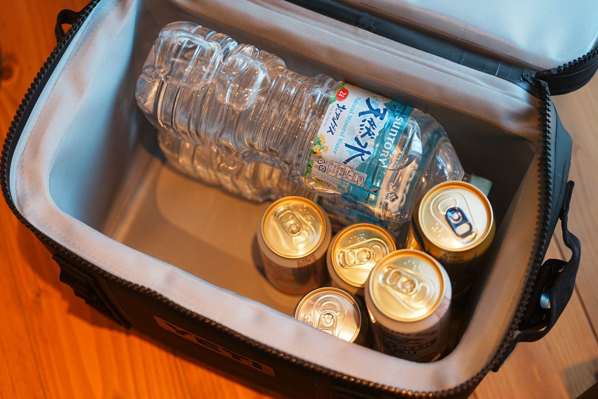 YETI Hopper Flip 18 イエティ ホッパー フリップ 18 ブラック　容量　例１