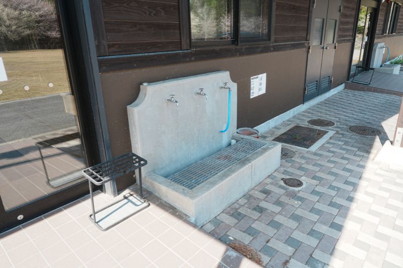 Snow Peak 陸前高田キャンプフィールド　サニタリー棟　洗い場