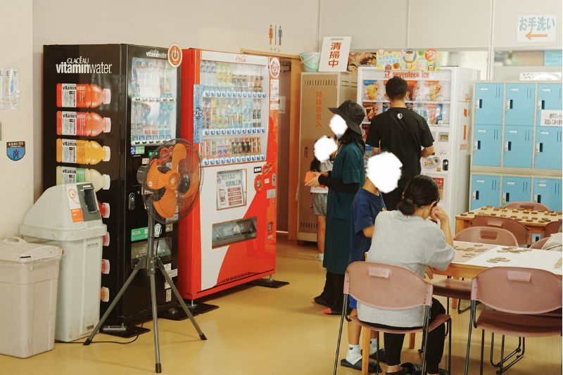 岩木山青少年スポーツセンター　管理棟　自販機　１７アイス