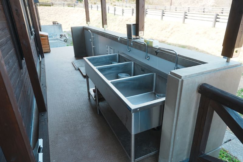 Snow Peak 陸前高田キャンプフィールド　管理棟　ストア　炊事場