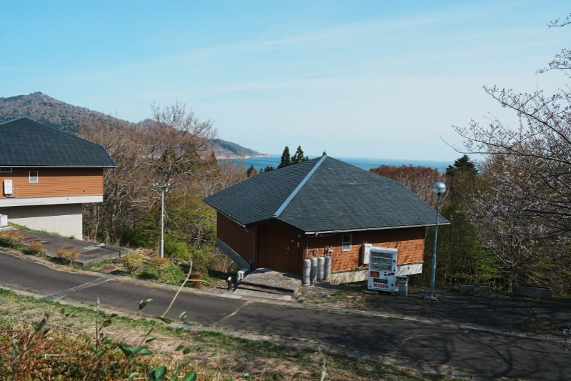 おしか家族旅行村オートキャンプ場　キャビンB1
