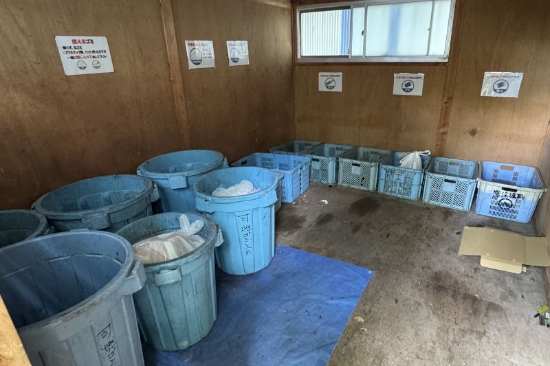 早稲沢浜キャンプ場 ゴミ収集場 外観